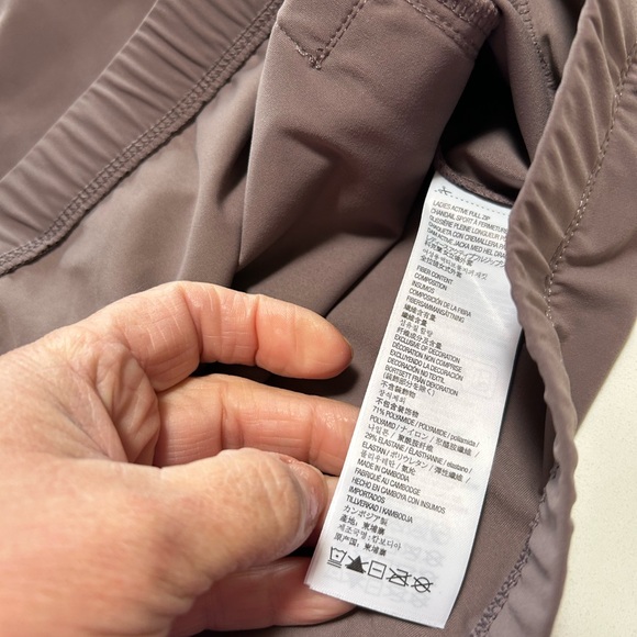 Kirkland Signature Blushed Mocha Jogger Set - Picture 8 of 10